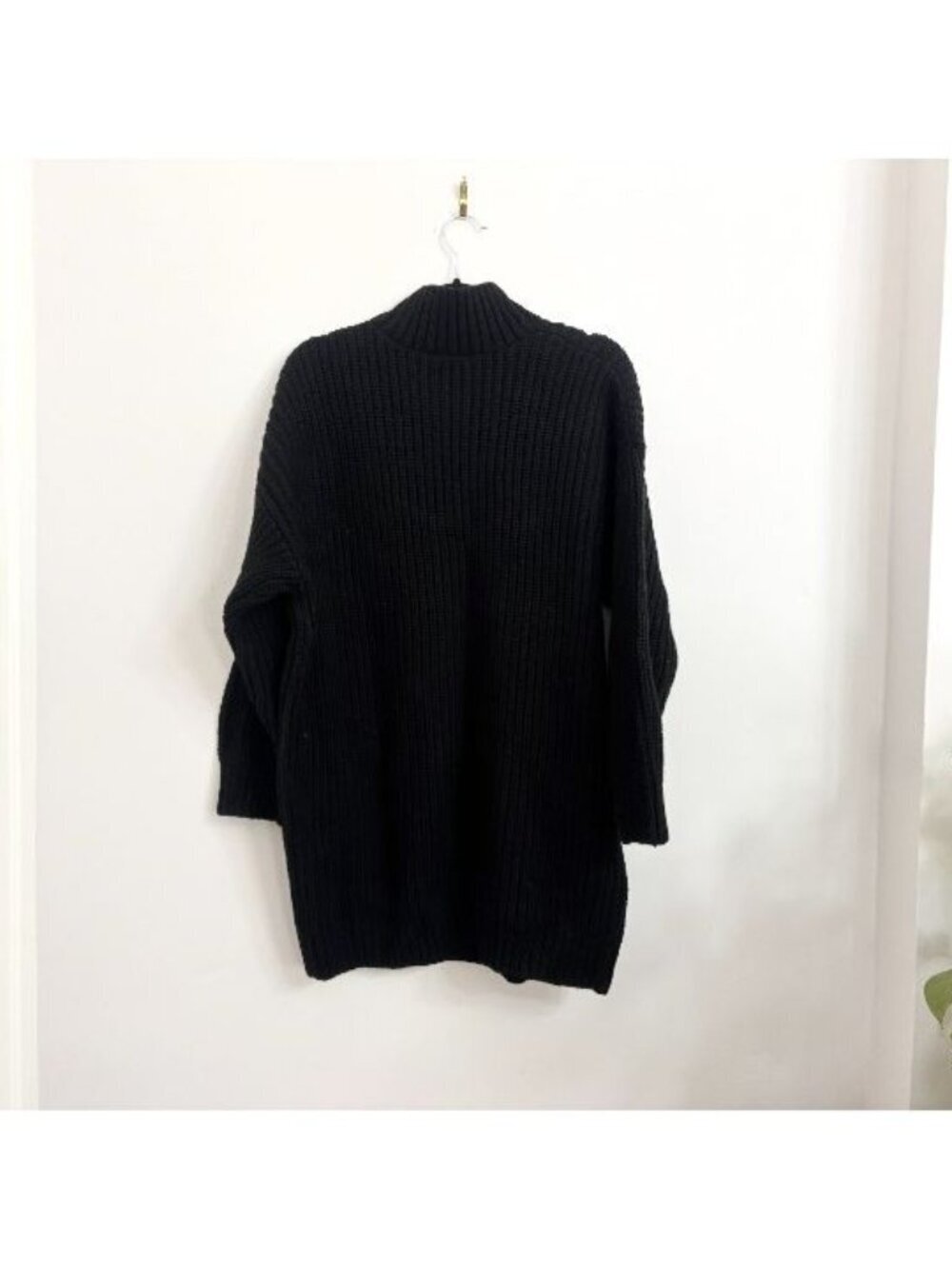 NWT Gap Oversized Mock Neck Ribbed Long Black Sweater - sz Medium - Picture 8 of 12